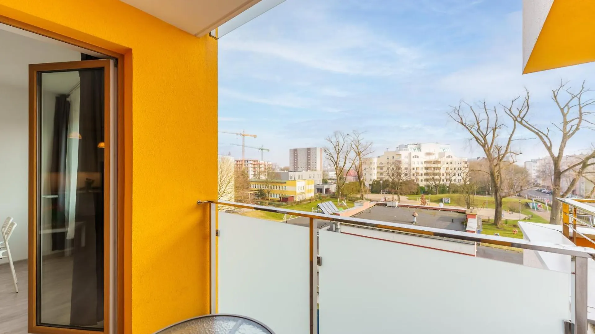Apartament Miodowy Dom Kolobrzeg 아파트