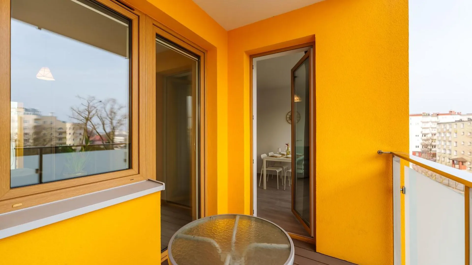 Apartament Miodowy Dom Kolobrzeg 아파트